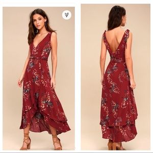 Lulus NWT burgundy floral print wrap body dress